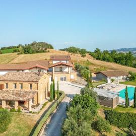 Villa Nuces