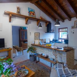 Vivienda uso Turístico Buscando Lino Sotosalbos, hotel in Sotosalbos