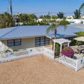 Casita West
