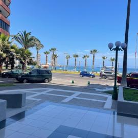 Moderno departamento en Iquique 3D2B con estacionamiento a pasos de playa Cavancha, hotel Iquiquéban