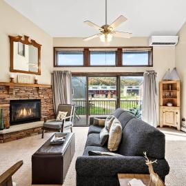 Across from Holiday Valley 2 King Beds AC