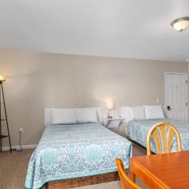 Cozy Lakeview suite with Kitchenette, hotel in Lake City