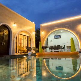 Ricco Poolvilla Khaoyai, hotel v destinaci Pong Talong