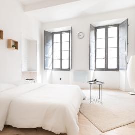 Le Rimbaud - Studio moderne en hypercentre - WiFi, hotel in Carpentras