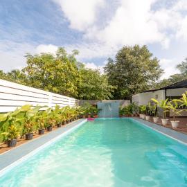 Treebo Clarissa Resort with Swimming Pool, hotelli kohteessa Saligao