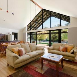 Purple Shore Spacious Family Stay Near Busselton Jetty, hotel in Busselton