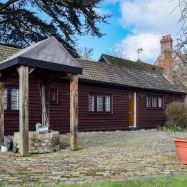 Brooklands Farm Cottage, hotel i Biggleswade