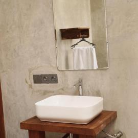 Banana surf and stay – hotel w mieście Batukaras