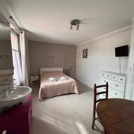 Chérisy में, होटल Auberge Cherisy