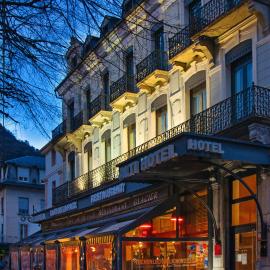 Alti Hôtel, hotel v destinaci Luchon