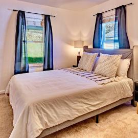 17 Min to NRG | Grill | Huge Yard | Private | Cozy, hotel u gradu 'Oak Hill'
