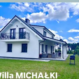 Dom Michałki Luksusowa willa z ogrodem, hotel v destinácii Michałki