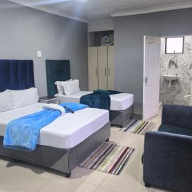 Gift Guest house 3, Hotel in Cravenby