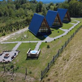 Feeria Land Aframe, hotel a Radoşi
