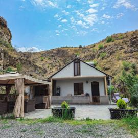 Fenix Villa, hotell i Zarritʼapʼ