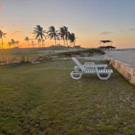 Casa Pé na Areia - Com PISCINA, CHURRASQUEIRA E VISTA PRIVILEGIADA - Beberibe