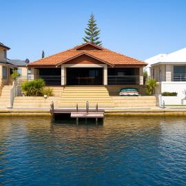 Panda Living waterfront paradise, hotel a Wannanup