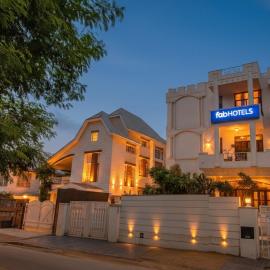 FabHotel Jaipur Villa – hotel w mieście Dżajpur