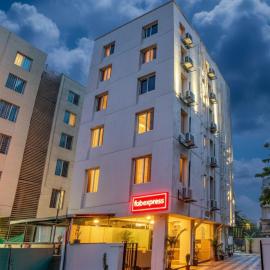 FabHotel Marvel Bliss
