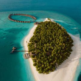 Sun Siyam Vilu Reef - 24 Hours All-Inclusive Dine-Around with Complimentary Return Trip, hotel in Dhaalu Atoll