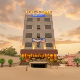 FabHotel Simhadri Grand-Nr Khammam Railway Station, hotel en Khammam