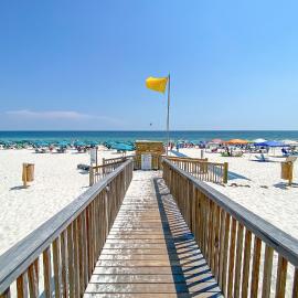 Avalon 1807 -Beachfront Condo-Amazing Views-On-site Restaurants-Arcade-Spa