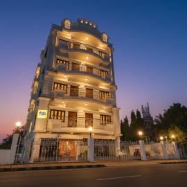 FabHotel New kolkata Residency Inn - Nr Axis Mall