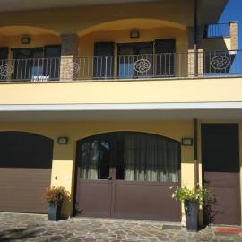 Mondarco, hotel a Serravalle