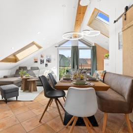 BALANCED Eurasburg Apartments, vollausgestatte Ferienwohnungen auf dem Land, hotel em Eurasburg