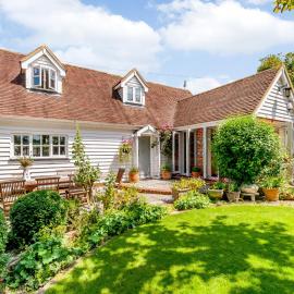 Poppy's Cottage