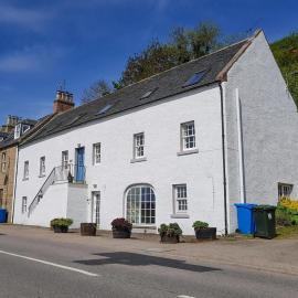 The Old Chandlery, hotel a Avoch