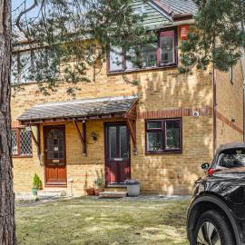 Chestnut House – hotel w mieście Wareham