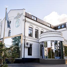 Embassy Studio 303, hotel en Vilna