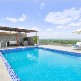 Mangal Residency Rooftop Pool, hotelli kohteessa Udaipur