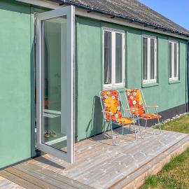 Lovely Home In Thyborøn With Wifi, hotel a Thyborøn