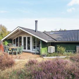 6 person holiday home in Ålbæk-By Traum, hotel u gradu Ålbæk