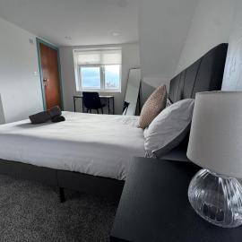 Florence 4 Bedroom house, sleeps 14