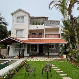Villa19, ECR, hotel in Tirupporūr