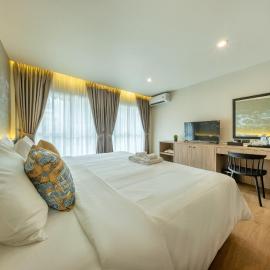 Ralph Poshtel Sukhumvit