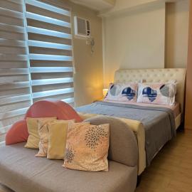 The Palladium - Modern Executive Studio
