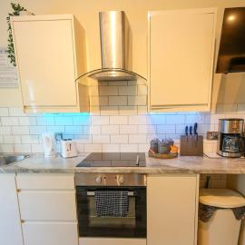 Studio with additional sofa bed - Eastbourne, Hotel in Eastbourne