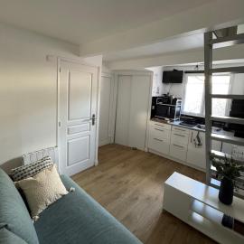 Studio avec mezzanine Paris 30 min Wi-Fi rapide