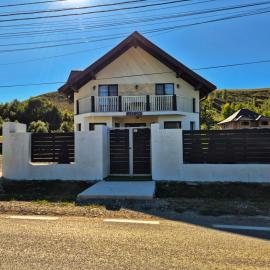 Casa Iura