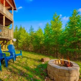 Little Cub Cabin I Spacious Exquisite View 3 King Hot Tub & BBQ