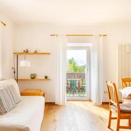 Waldegg Apartments, khách sạn ở Ritten