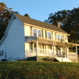 Awesome Flat Top Farmhouse, хотел в Ghent