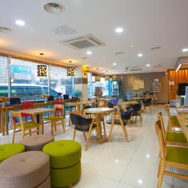 Jeju R Hotel and Guesthouse, hotel in Chu-sung