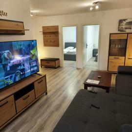 Ferienwohnung Maxi am Straussee für bis zu 6 Personen, hotelli kohteessa Strausberg