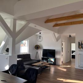 Gutshof von Gemünden Ferienwohnung 1, hotel in Bernau bei Berlin