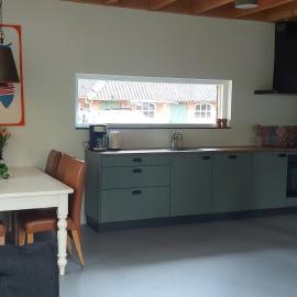 Ruime cottage met 2 slaapkamers op een knusse camping, hotel a Wijster